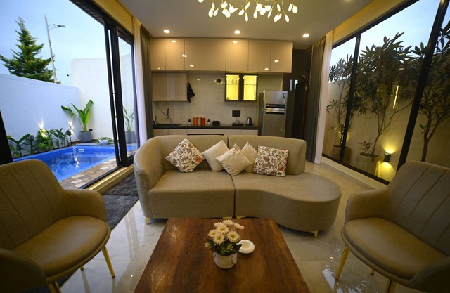 Private Pool Villa in Nandi Hills