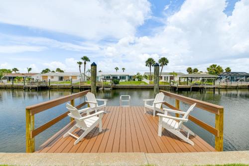 Private Pool with Canal Views Apollo Beach Getaway