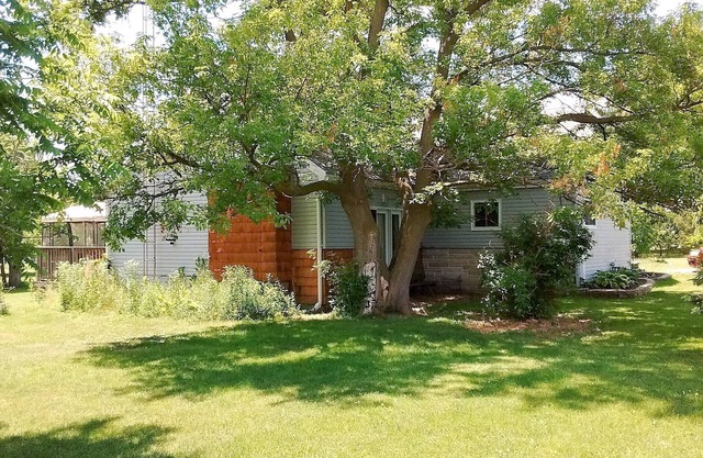 Río privado en el patio trasero - Apartamento de invitados