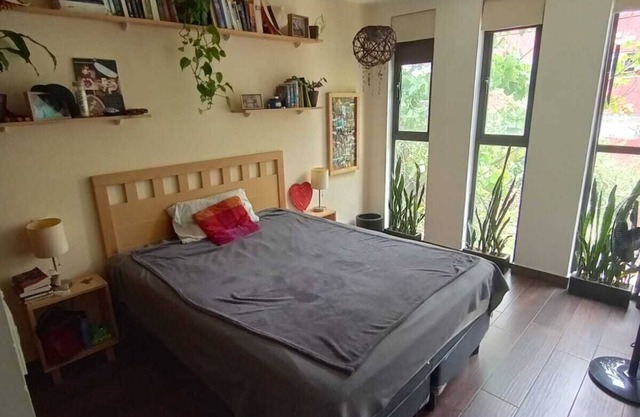 Private room in Lovely 2-bedroom condo Im the heart of Ciudad de México