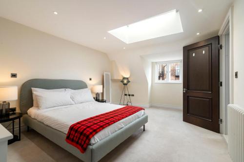 Private Room in Elegant Duplex