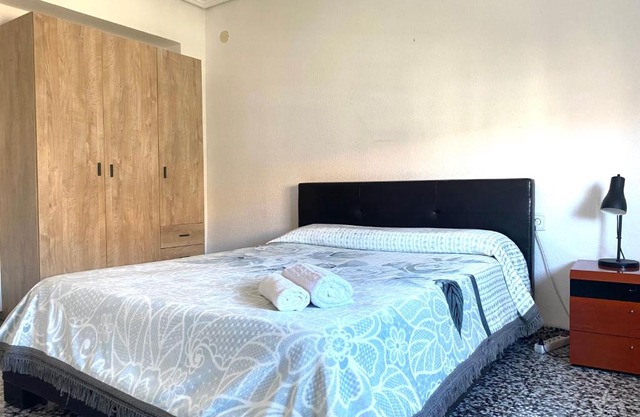 private room in shared apartment Valencia WorkStay