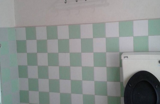 Habitación privada situada en una zona próspera