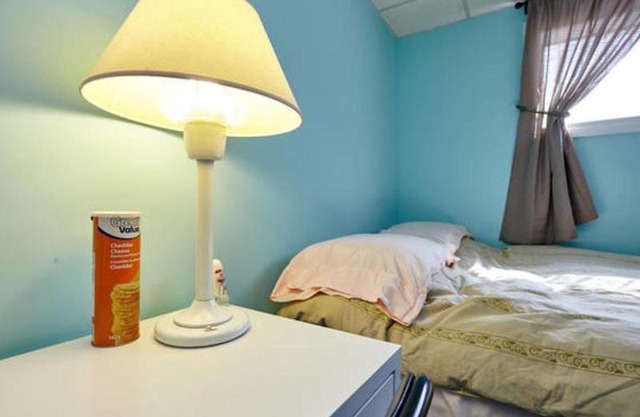 Private Room near Airport
