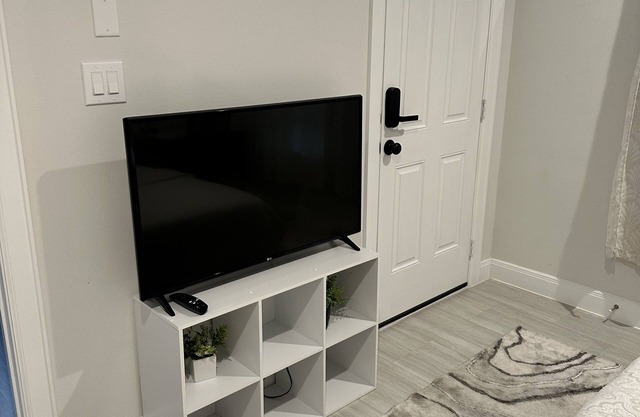 Private room near med center,NRG