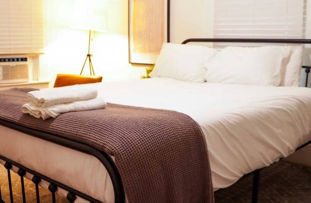 Spacious Private Room & Shared Comfort