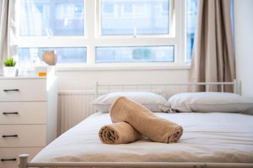 Private Rooms near Canary Wharf