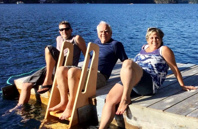 Private Secluded Cabin, Private Dock, Beach and Water Access, Stunning Lake View