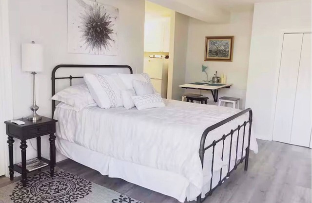 Private, Serene, Close to Everything Apartment in Charleston.