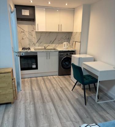 private Studio with its own kitchen and bathroom