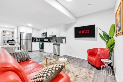 Private, Stylish and Peaceful 2BR Guest Suite