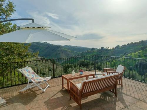 Private Suite with Large Terrace and Sea View, near Malaga