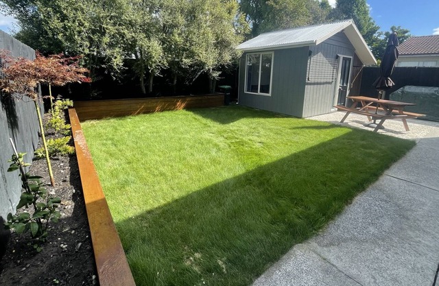 Private, tidy unit near Christchurch CBD