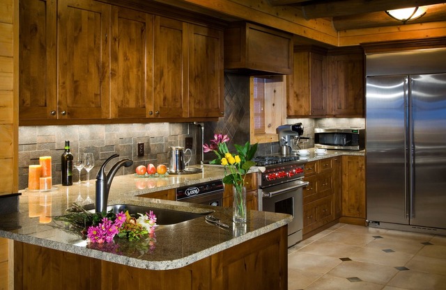 Private Unique On-mtn 4br 4ba 4 Bedroom Cabin by RedAwning