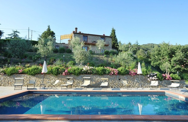 Preciosa casa de vacaciones privada con piscina privada, WIFI, A/C, TV, terraza, cerca de Cortona