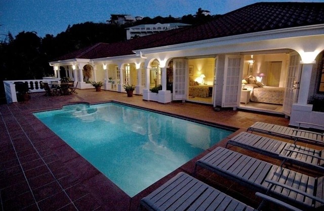 Villa privada con vistas al mar y la montaña francesa