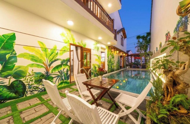 Private Villa Hoi An, near An Bang beach, swimming pool, breakfast
