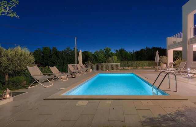 Casa de vacaciones privada con piscina privada, A/C, WIFI, TV, terraza, vista panorámica