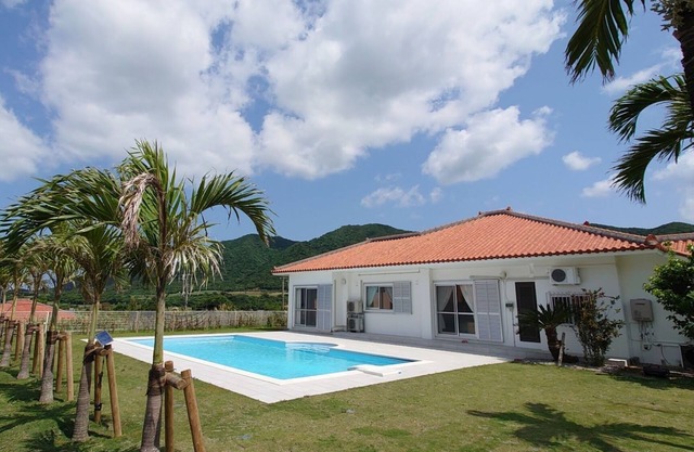 Private villa with a large private pool for one ni / Ishigaki Okinawa