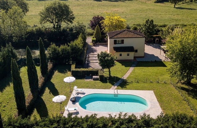 Maravillosa casa de vacaciones privada con WIFI, piscina privada, A/C, patio, cerca de Montepulciano