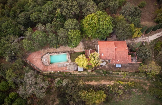 Estupenda casa de vacaciones privada con A/C, piscina privada, WIFI, TV, patio, cerca de Arezzo