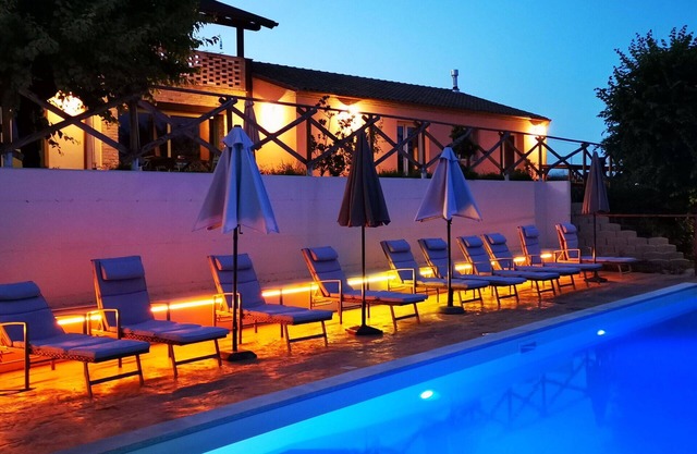 Maravillosa casa de vacaciones privada con A/C, piscina privada, WIFI, TV, cerca de Porto Recanati