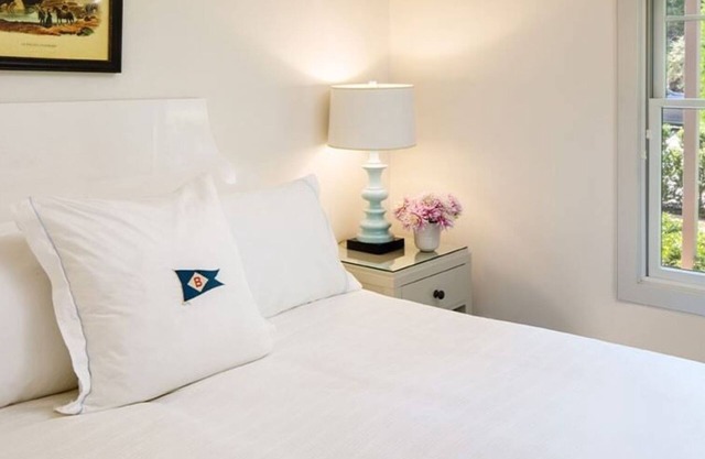 Private Village Accommodation w/ Access to Spa, Pool and Free Bikes & Kayaks