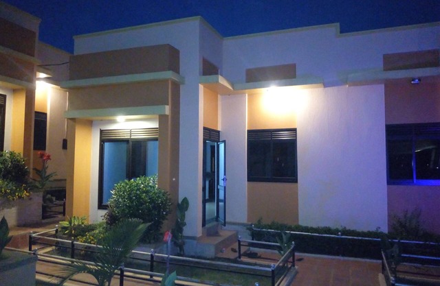 Villas privadas Mbarara