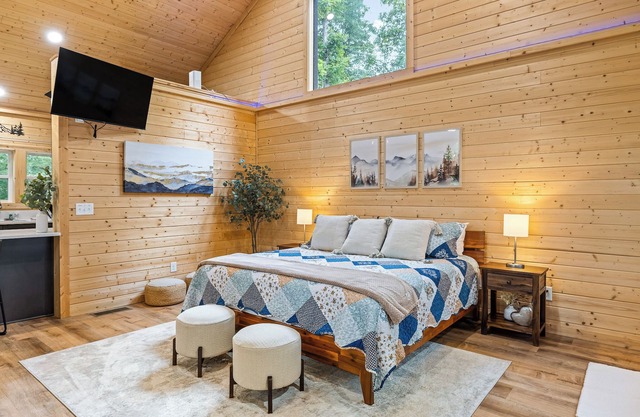 Prized Gem - Stunning Barndominium-Style Cabin Nestled in the Woods.
