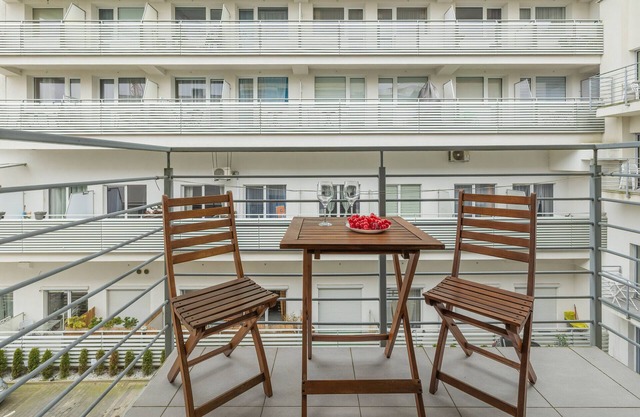 Promenada Gwiazd Balkon by Renters