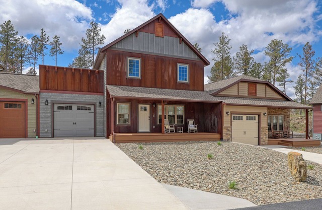 Prospector's Retreat in Historic Rockerville Gold Town