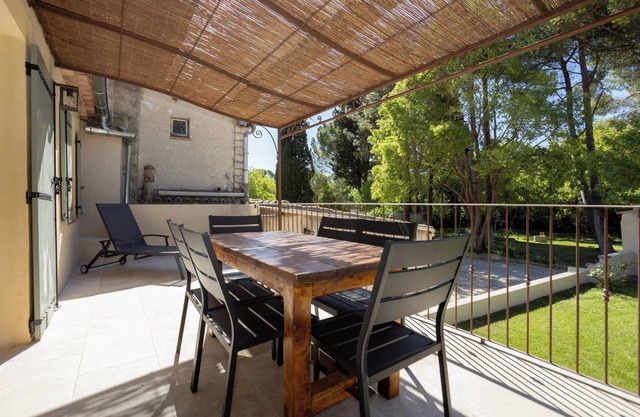Estancia provenzal en el corazón de los Alpilles en Eyguières