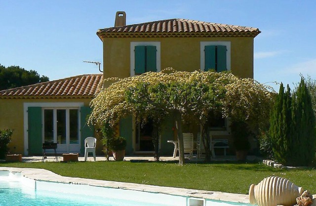villa en el campo de Aix, tranquilo y ensolleillée 10 a 11 personas.
