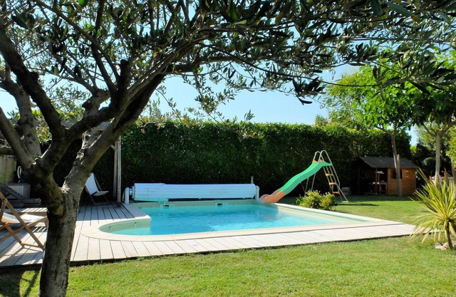 Villa provenzal con piscina entre Aviñón y St Remy de Provence