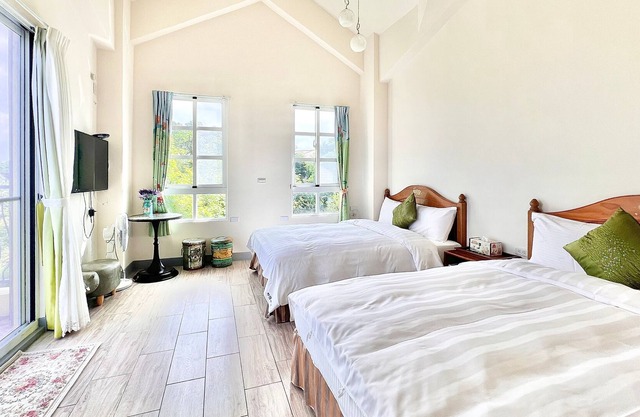 Provence Coffee Manor B&B