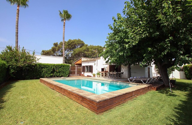 PROVENZAL PETIT (PROVENZA ). Acogedora villa cerca del Puerto de Pollensa