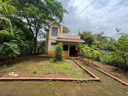 Pruthvi Bungalow - EcoFriendlyTourism