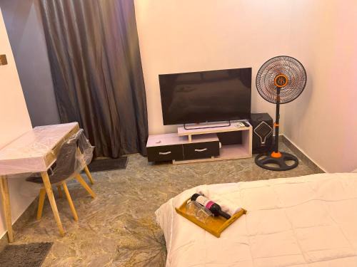 Pryme Apartment