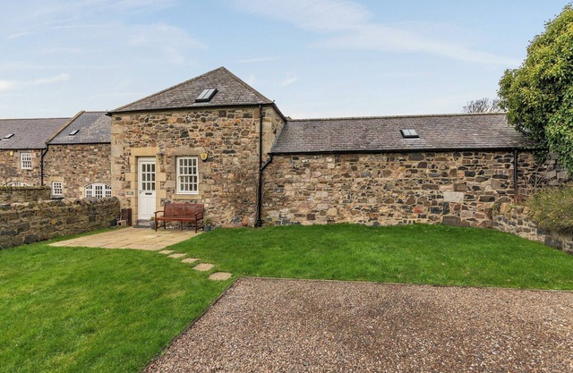 Puffin Cottage - UK42131
