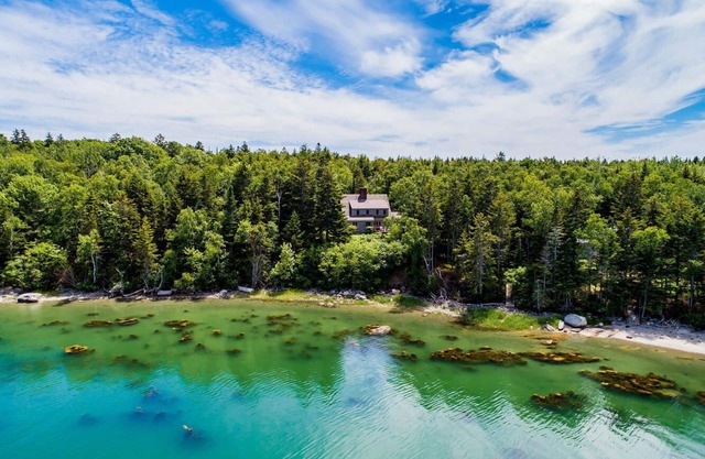 Puffin Rock - Private Oceanfront Beach in Brooklin, Maine