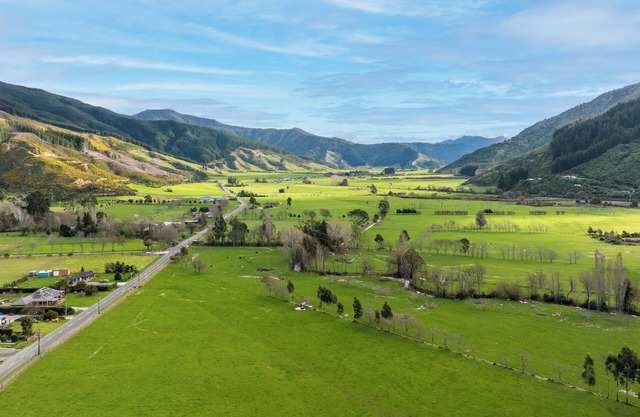 Pukeko Cottage - Marlborough Sounds Retreat