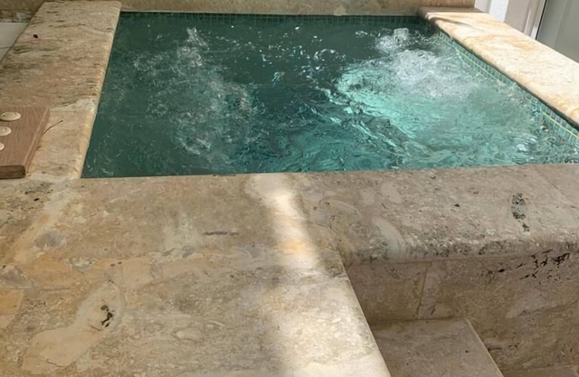Punta Cana 2BR apt with private jacuzzi