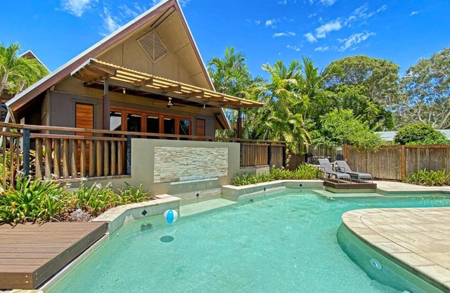 Pure Magnetic Villa 5