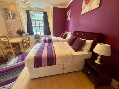 Purple Room Sandon