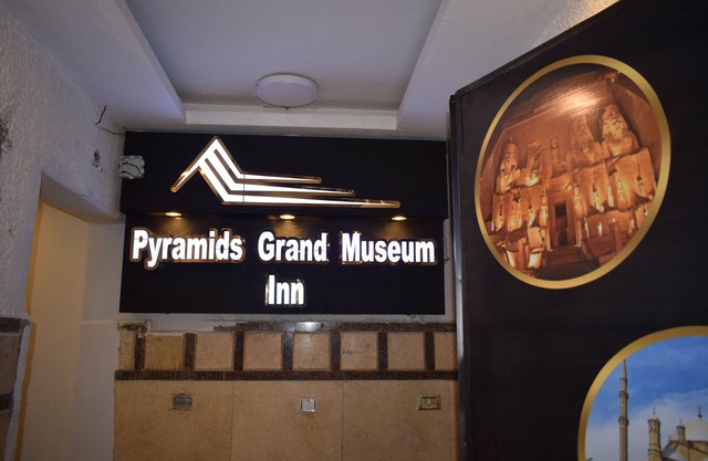 pyramids grand museum inn