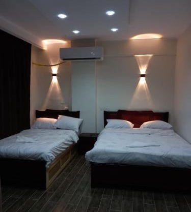 Pyramids of Khufu Hotel