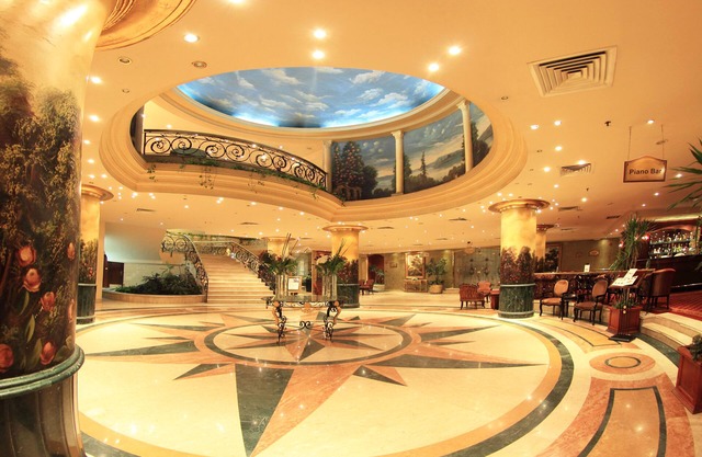 Pyramisa Suites Hotel Cairo