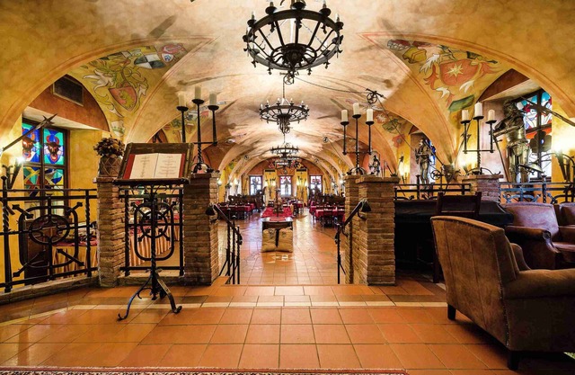 Pytloun Old Armoury Hotel Prague