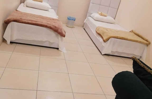 Q Economiy Hotel