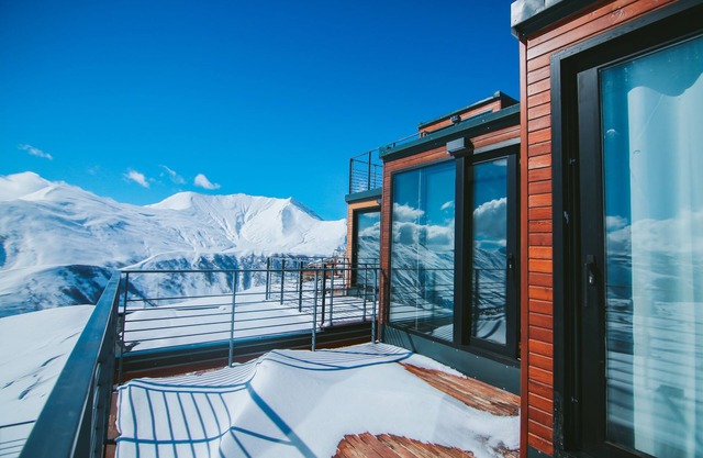 Quadrum Ski & Yoga Resort